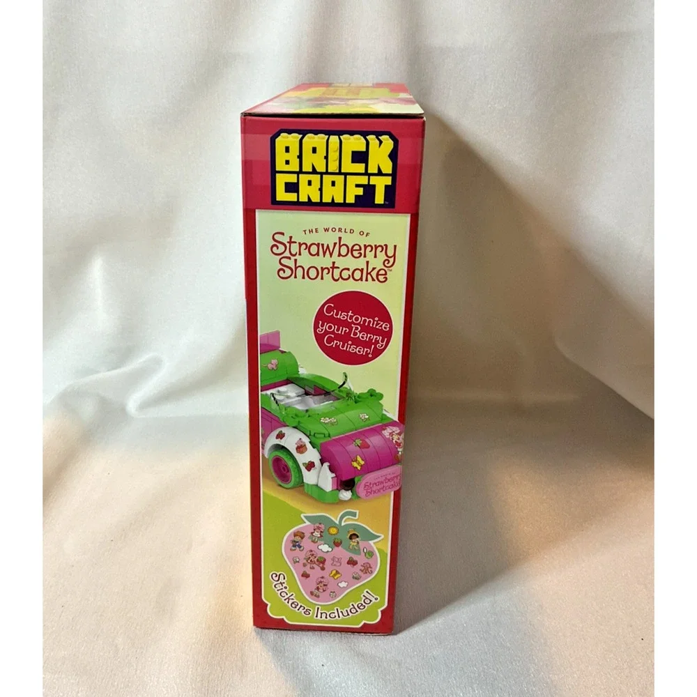 Strawberry Shortcake Berry Cruiser 362-Piece Brick Craft Building Set NIB
